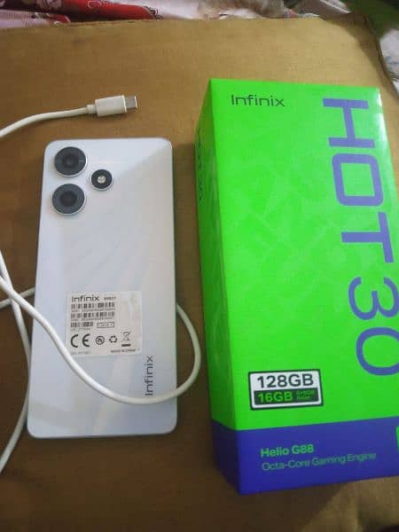 infinx hot 30 8+8 gb 128 gb b box charging sat h abi 3 mah ki warrnty 2