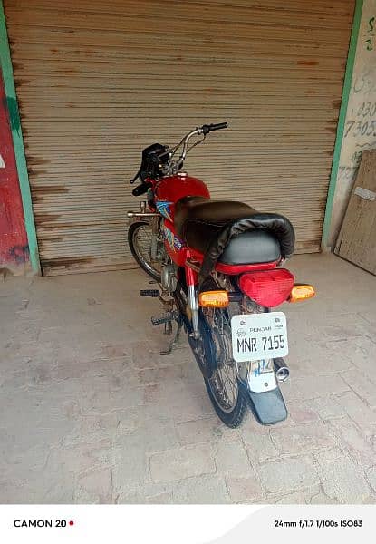 Honda motorbike for sale 5