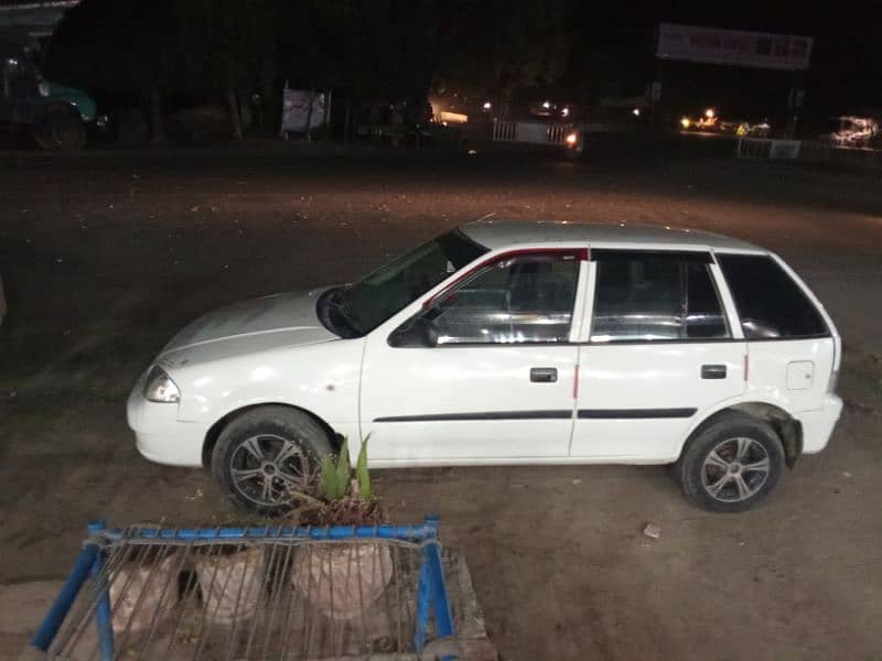 Suzuki Cultus VXR 2001 0