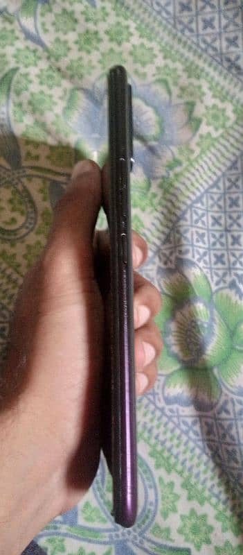 Tecno spark 4 (3/32) 4