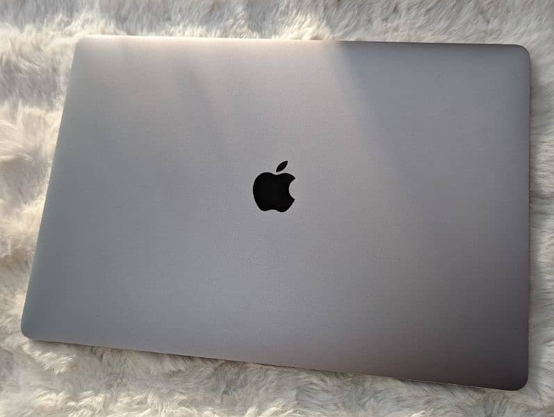 Macbook pro 2019 i9 0