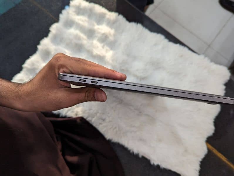 Macbook pro 2019 i9 5