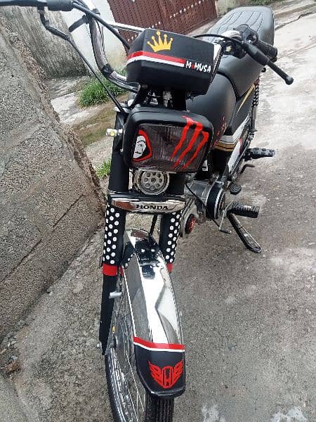 Honda c d 70 rabta nmbr 0,3,1,1,5,6,0,0,5,6,2 3