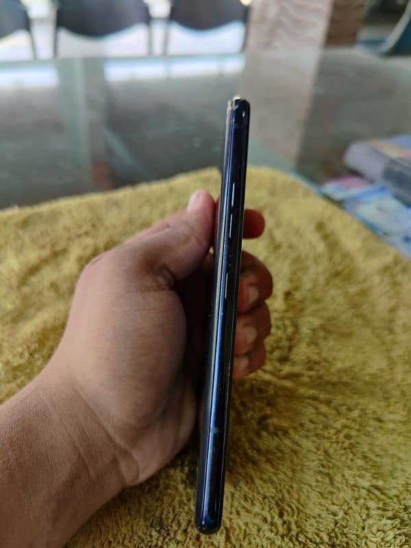 LG g8x thinq 6/128 non PTA he 4