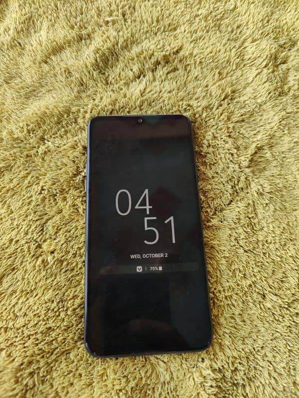 LG g8x thinq 6/128 non PTA he 7