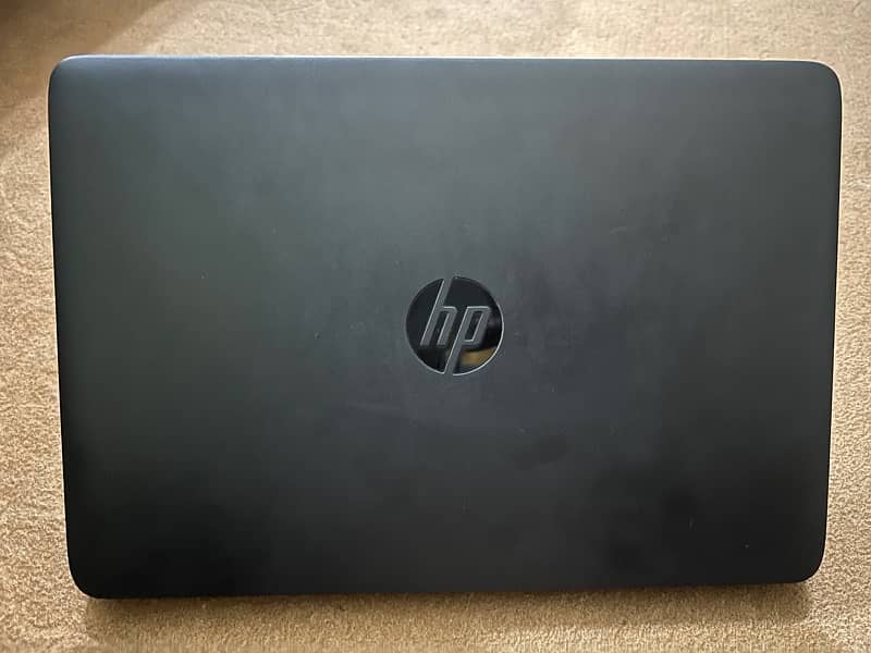 HP Elitebook 840 0