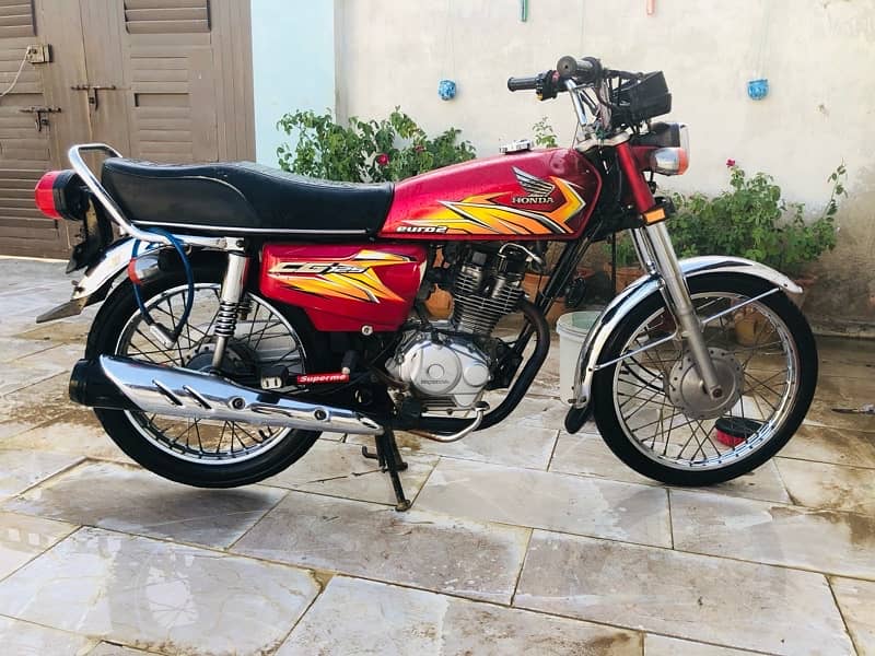 Honda 125 Genuine 2