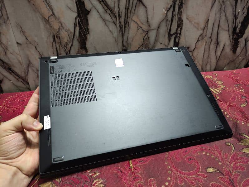 Lenovo Thinkpad T490s (A plus condition) 16gb ram varient 11