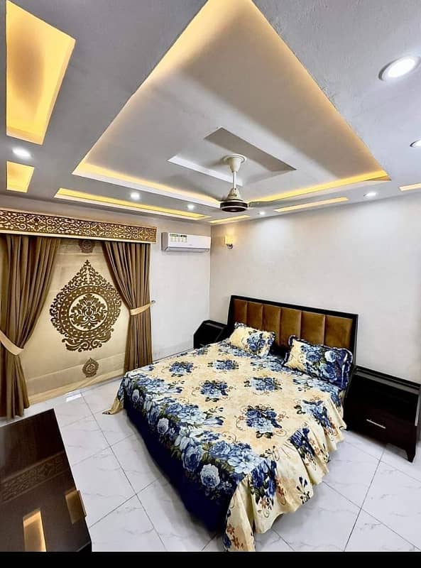 1 Bedroom VIP full furnishe flat for rent per day available in Bahia Town Lahore 6