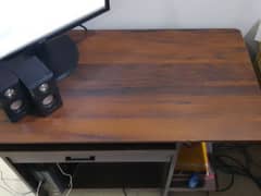 Computer Table for Sale.