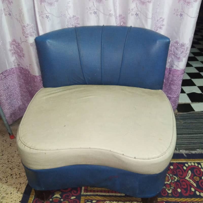 5 Seater Sofa 1