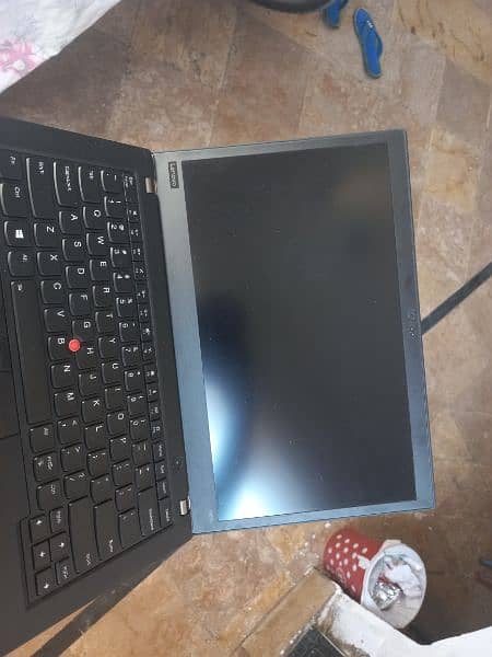 i7 8th gen lenovo with ips screen 1