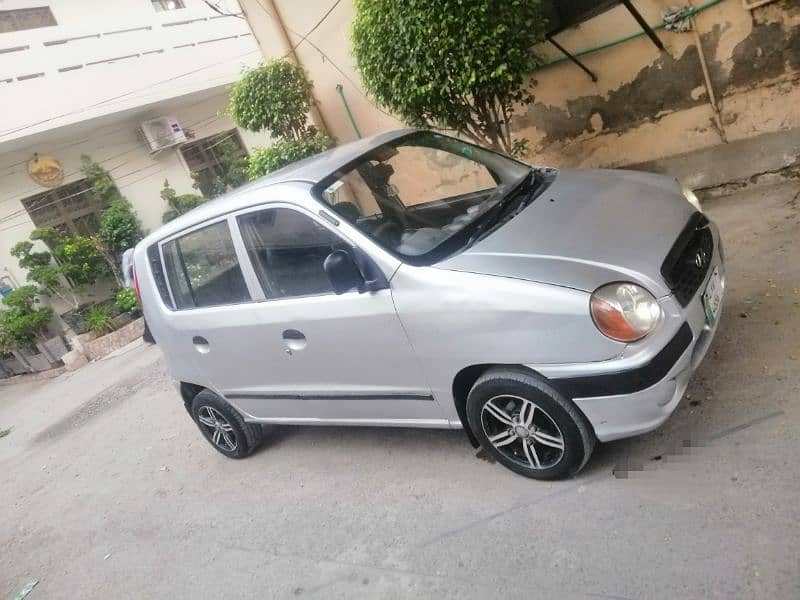 Hyundai Santro 2001 3