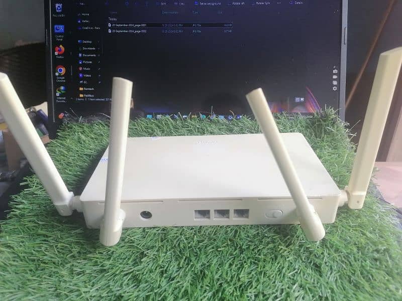 Huawei AX2 WiFi 6 router for sell 1