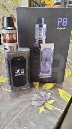 P8 vape 100w 2200 mAh with new tank