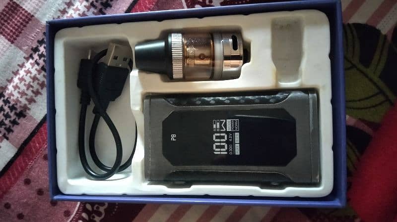 P8 vape 100w 2200 mAh with new tank 1