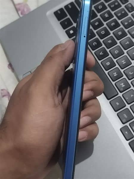 Infinix Note 12  8/128 3