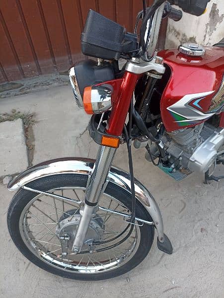 Honda 125 2023 model 03447700880 7