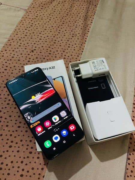 Samsung galaxy A32 6/128 with box and original charger 2