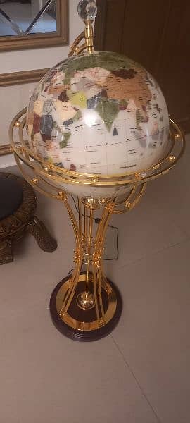 world Map Lamp 2