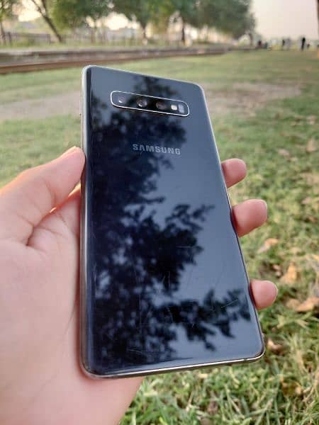 Samsung S10 plus 2