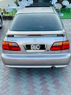 Honda Civic Oriel 2000