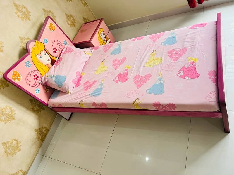 Kids Bed / Kids Bedroom Set / Kids Bed with Side Table Dressing 5