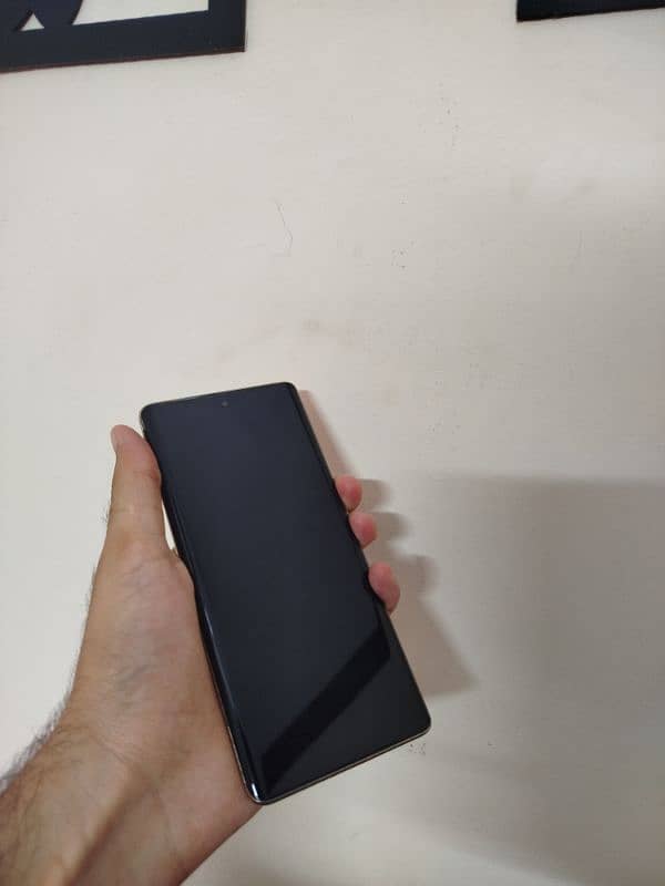 infinix zero 30 Full Box 4