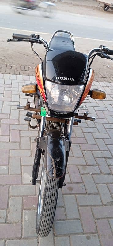 Honda prider 2015 Sialkot Number 4