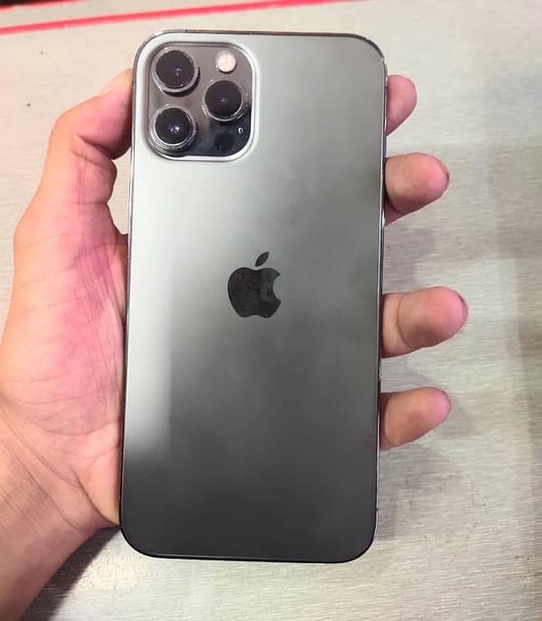 iPhone 12 pro max 1