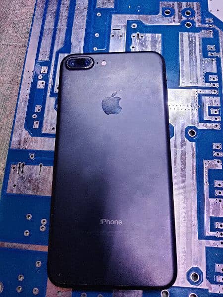 iPhone 7 plus 128 GB official PTA prove 1