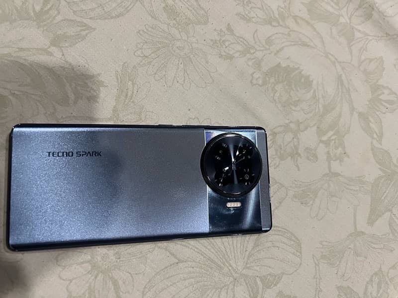 Tecni spark 20 pro plus 2