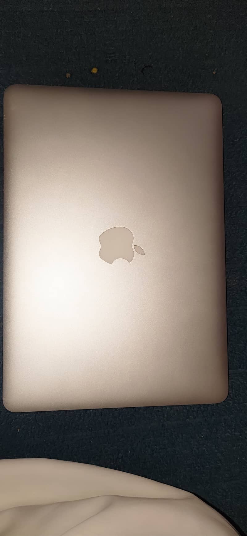 Macbook Air 2017 model 8gb 128gb 2