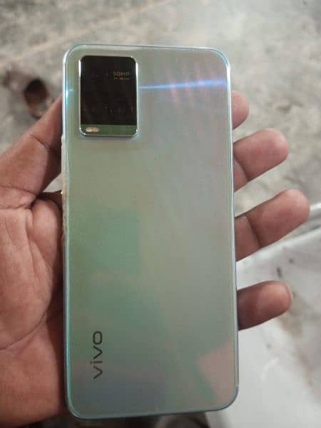 vivo y33s condition 10 by 10 full box and charger 1