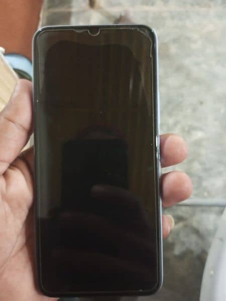 vivo y33s condition 10 by 10 full box and charger 3