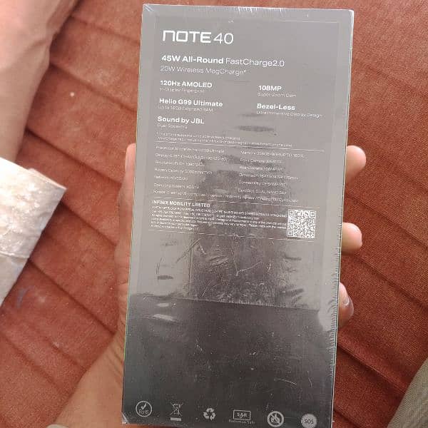 NOTE 40 16GB REM 256GB storage 3