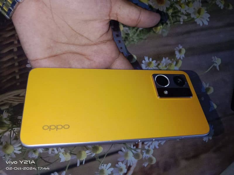 OPPO f21 Pro lush condition 3