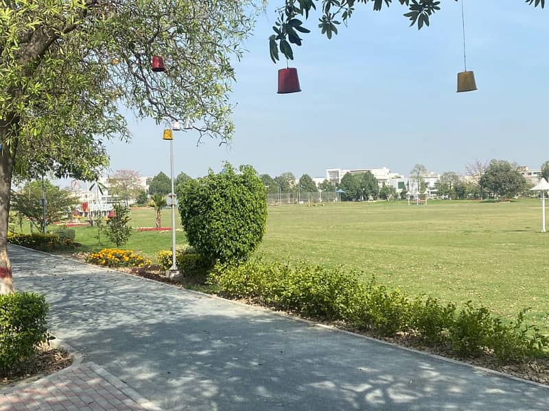 10MARLA PLOT FOR SALE ON URGENT BASIS 12