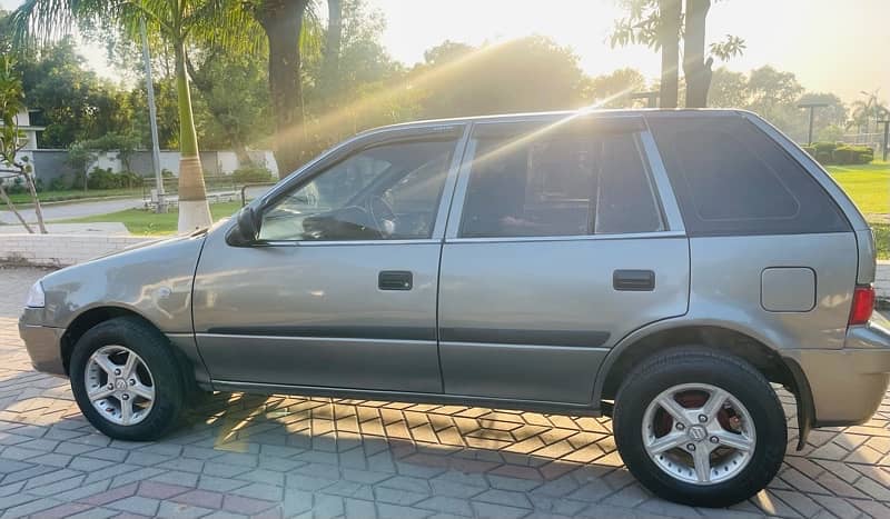 Suzuki Cultus VXR 2010 5