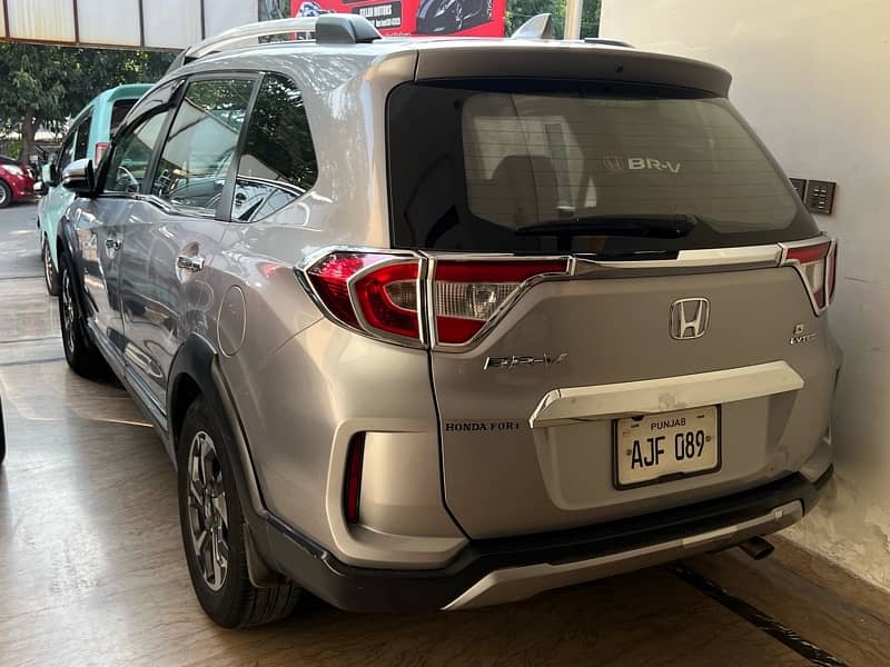 Honda BRV 2022 AlReady Bank leased 2