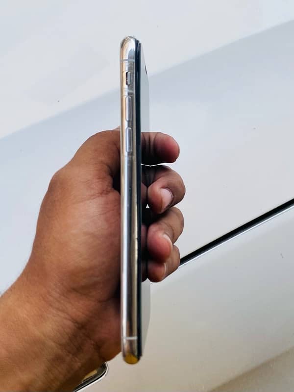 Iphone X 64 GB Factory Unlock 2