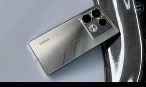 INFINIX NOTE 40 BMW RACING EDITION 
8+8/256 GB