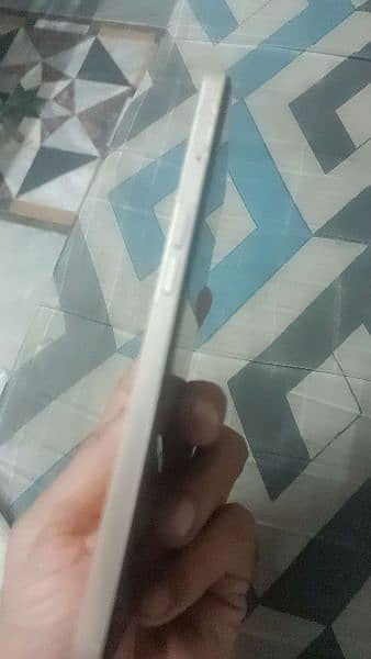 oppo f21 pro. 03016431827 3