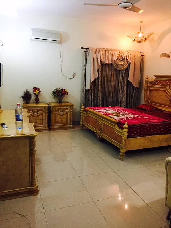 1Kanal woern Build Beautiful House Available For Sale DHA Phase 4 5