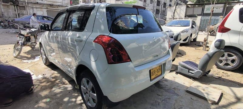 Suzuki Swift 2015 5