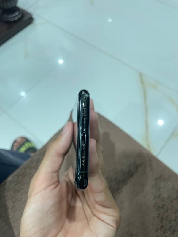 Iphone 11pro Factory Unlock 4