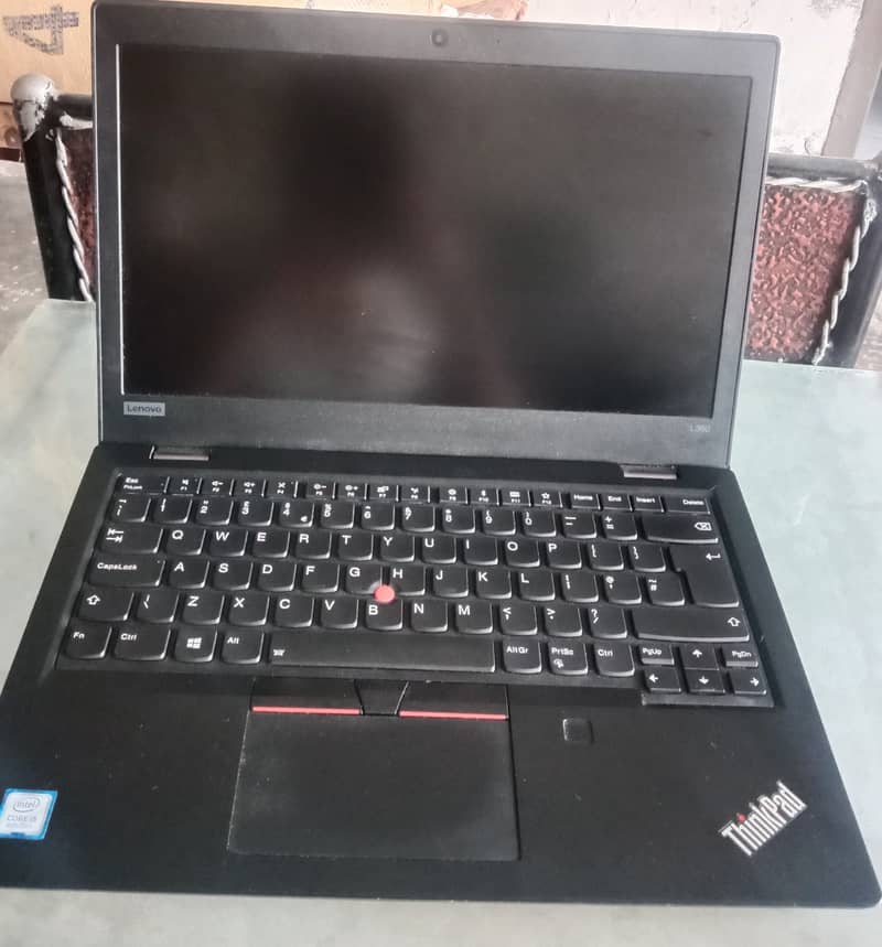 Lenovo Thinkpad L390 i5 8th(8365U) Generation 12/256gb 4