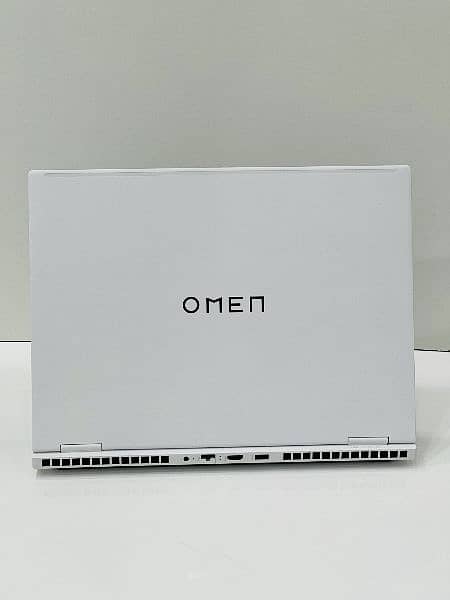 Omen transcend 16 1