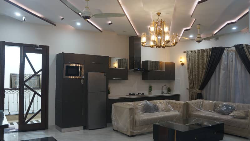 1 Kanal Fully Furnished House For Rent in Bahria Town Lahore 7