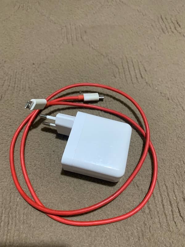 One plus 65watt fast charger 1